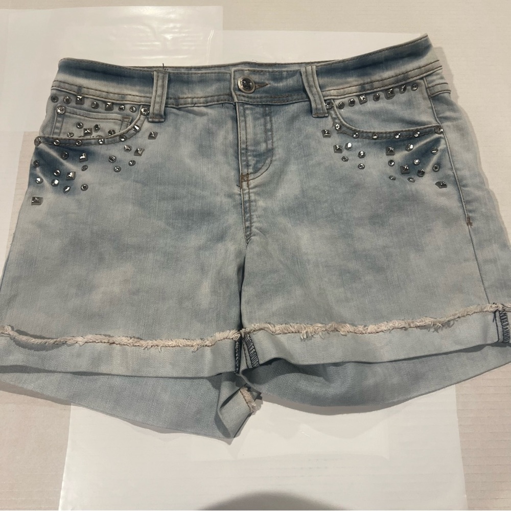 Inc Shorts Womens 8  denim shorts Cuffed Cutoffs Distressed & studded